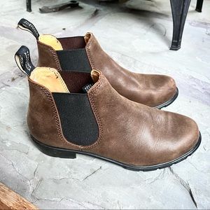 Blundstone Ankle Heeled Boots Antique Brown